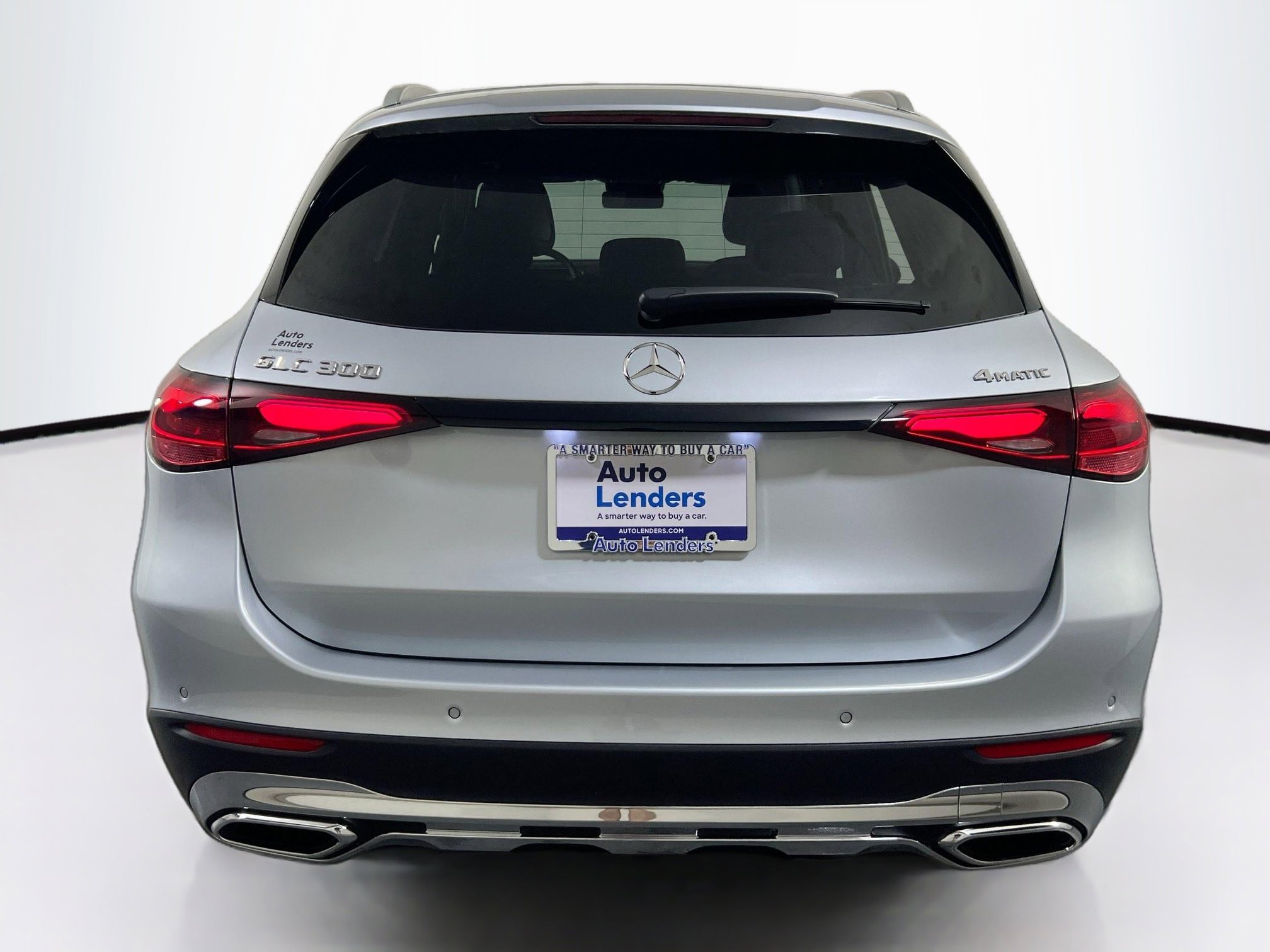 Used 2024 Mercedes-Benz GLC 300 4MATIC image 6