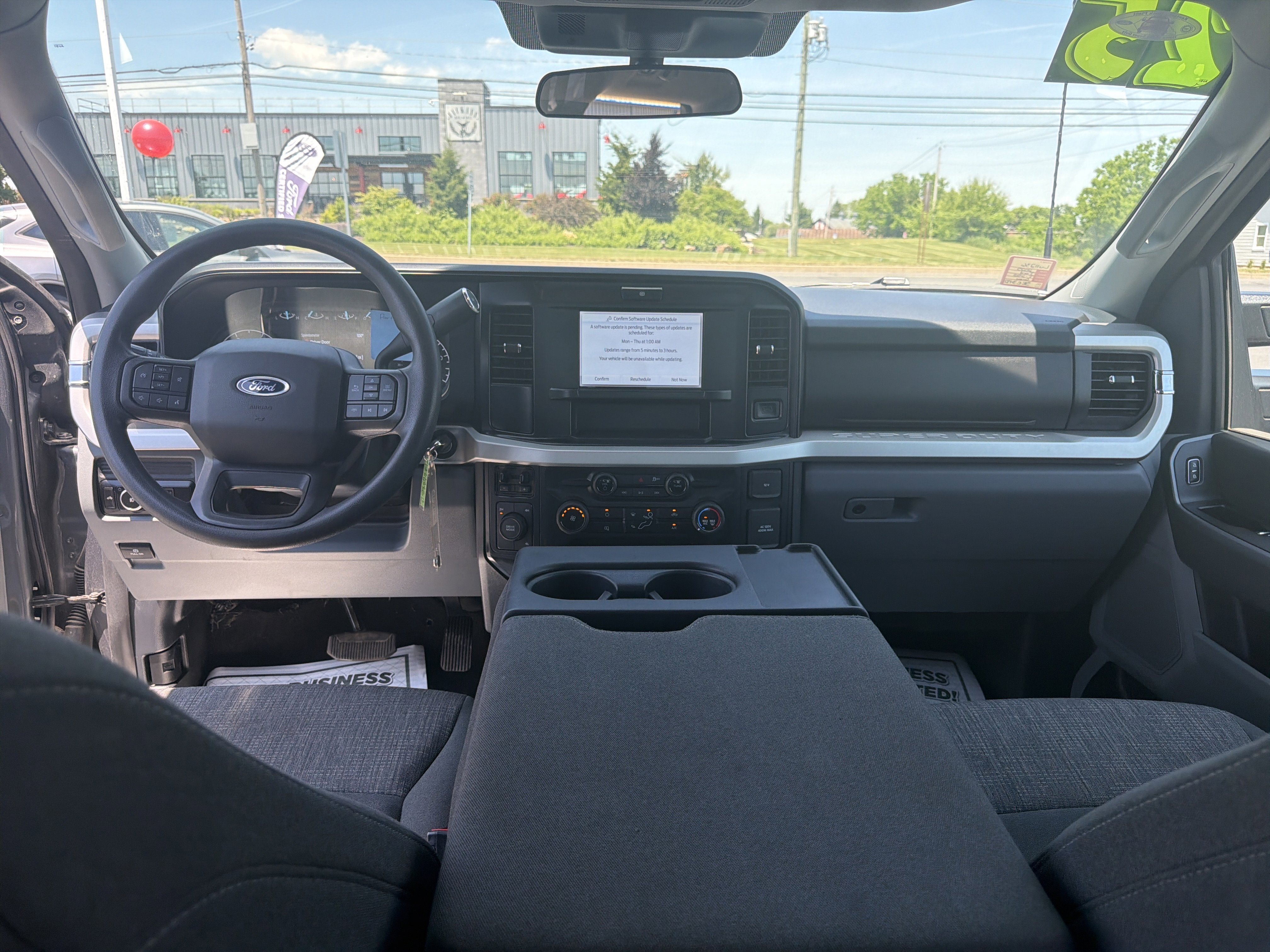 Used 2025 Ford F250 XLT AWD/4WD image 14
