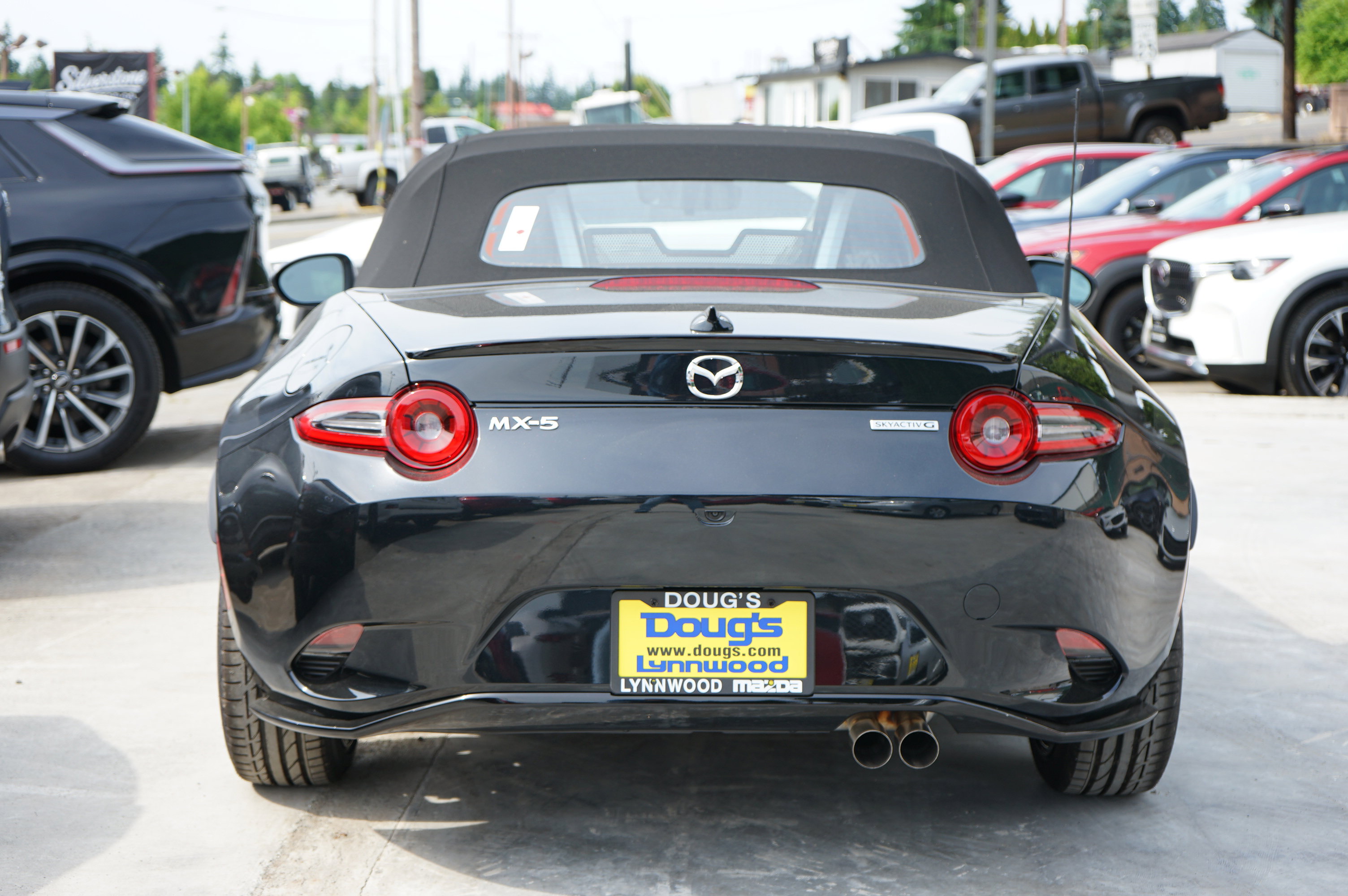 New 2025 MAZDA MX-5 Miata Club w/ Brembo/BBS Recaro Package image 6