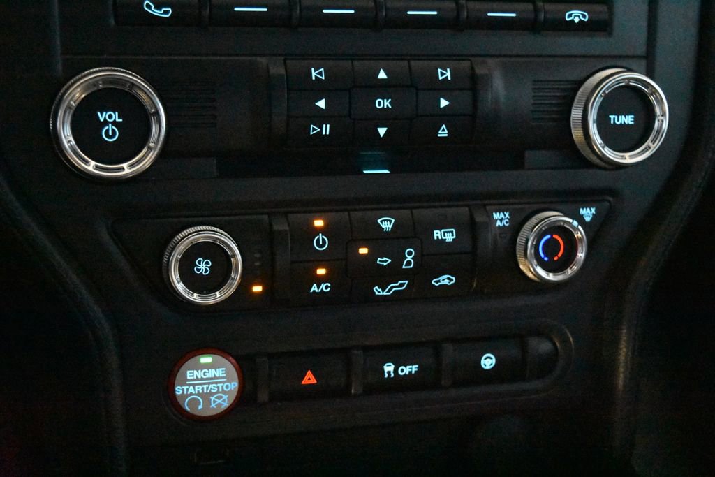 Used 2017 Ford Mustang Coupe image 12