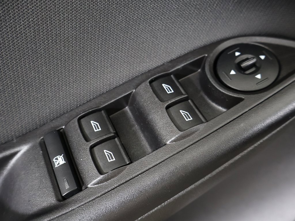 Used 2017 Ford Focus SE image 30