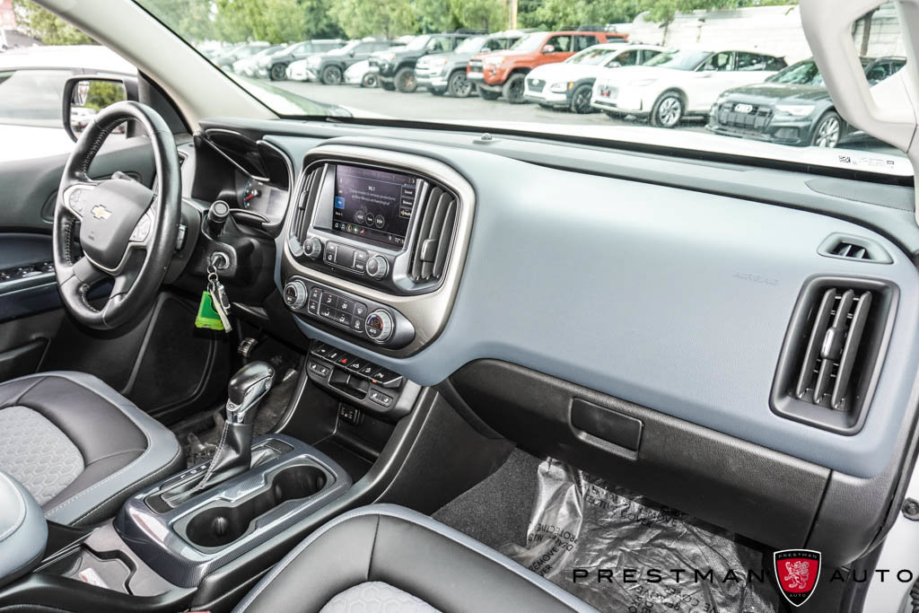 Used 2022 Chevrolet Colorado Z71 AWD/4WD image 41
