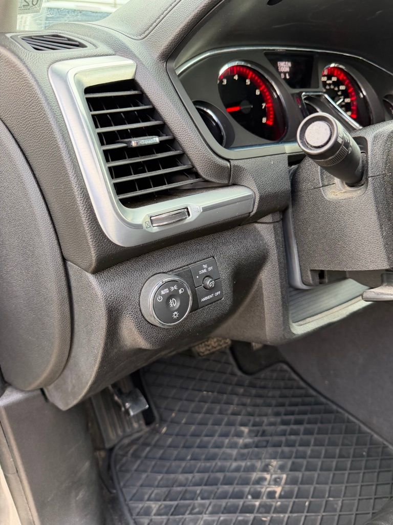 Used 2014 GMC Acadia SLT image 20