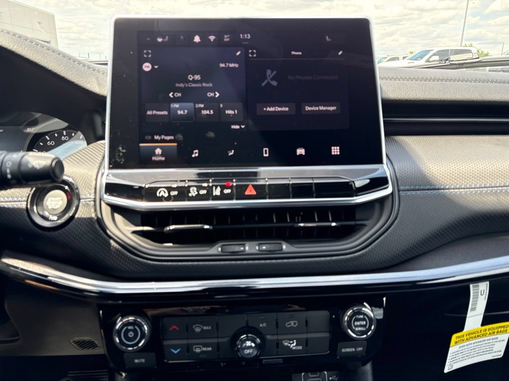 New 2026 Jeep Compass Latitude AWD/4WD image 17