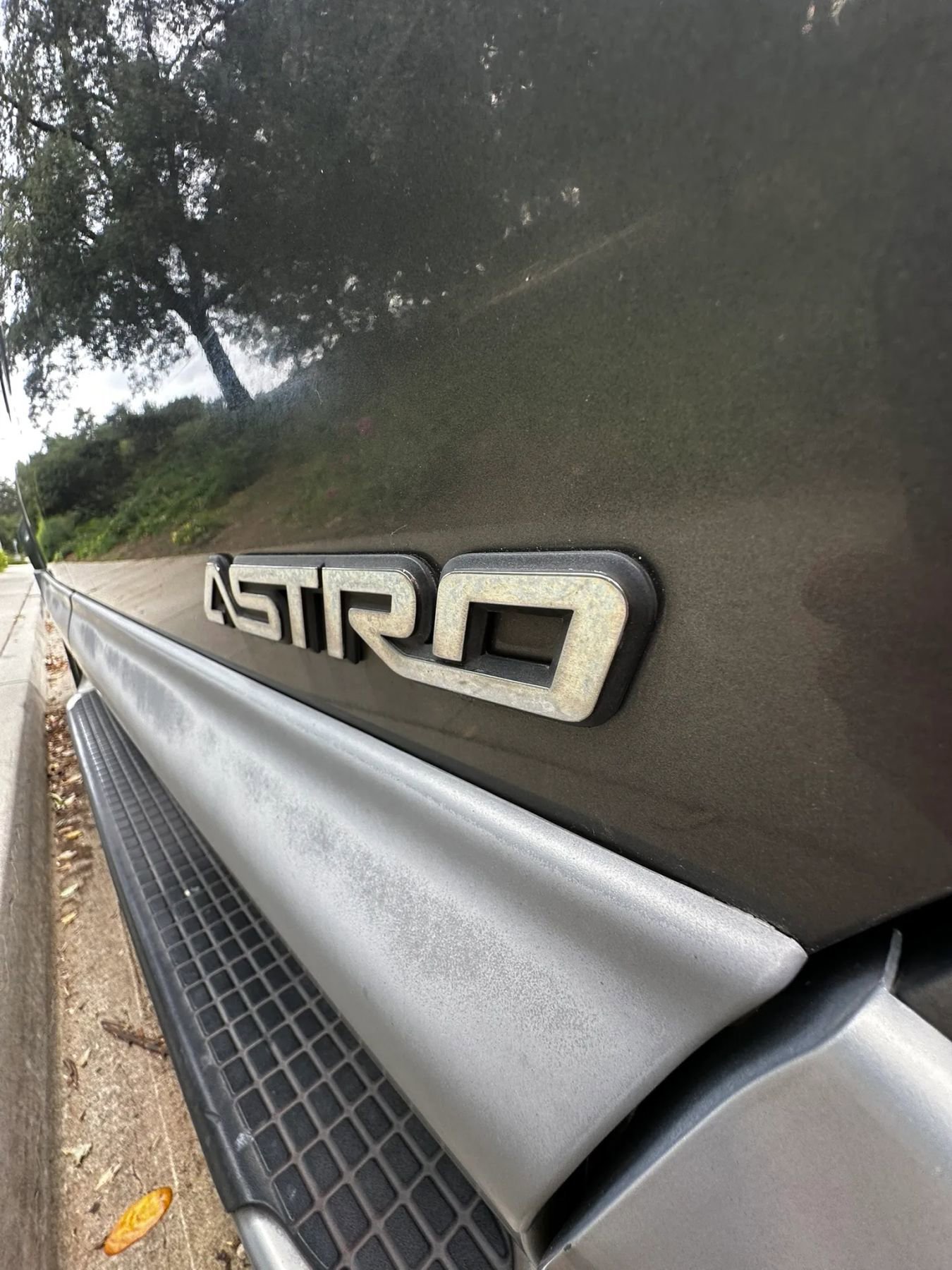 Used 2000 Chevrolet Astro Passenger RWD image 30