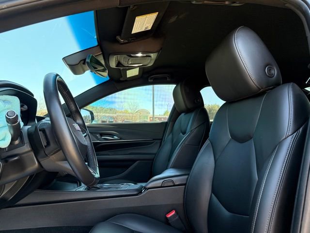 Used 2021 Cadillac CT4 Luxury image 24