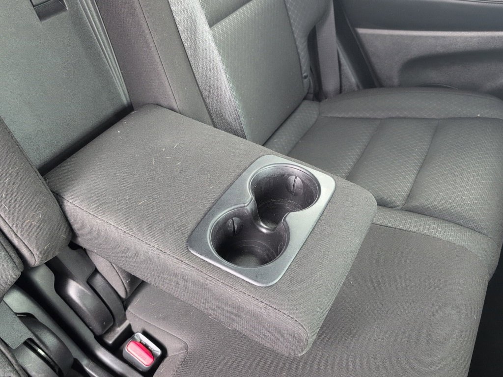 Used 2020 Jeep Grand Cherokee Laredo w/ 18" Wheel & 8.4" Radio Group image 16