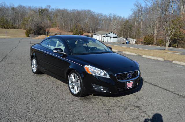 Used 2011 Volvo C70 T5 w/ Convenience Pkg image 58