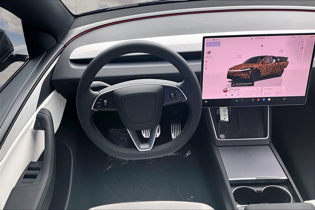 Used 2026 Tesla Model Y AWD image 8