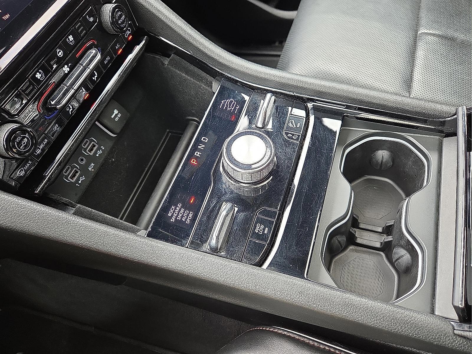 Used 2022 Jeep Grand Cherokee Summit w/ Adv Protech Group IV image 25