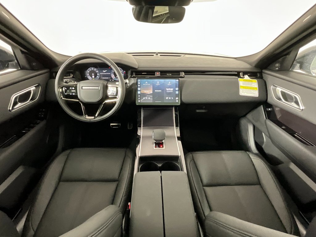 New 2026 Land Rover Range Rover Velar Dynamic SE image 4