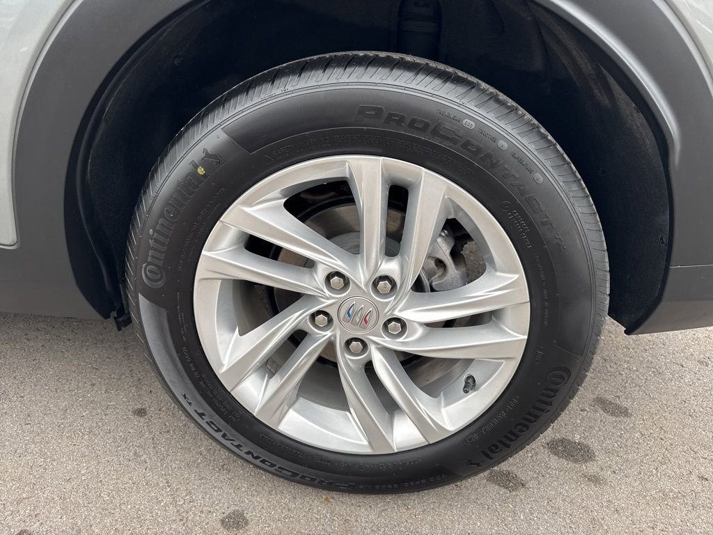 Used 2024 Buick Envista Preferred image 28