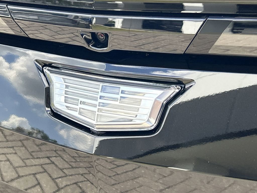 New 2026 Cadillac Lyriq Premium Sport image 9