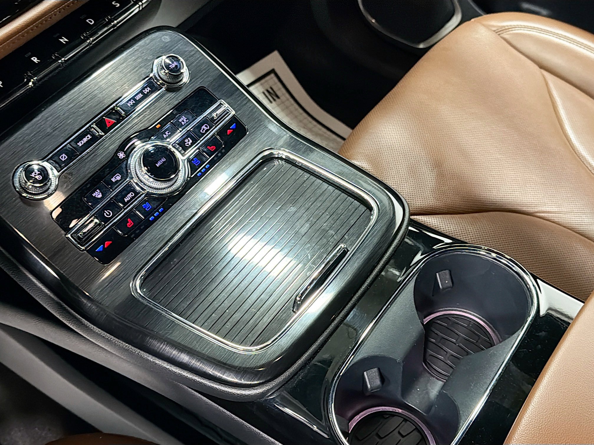 Used 2021 Lincoln Nautilus Reserve image 28