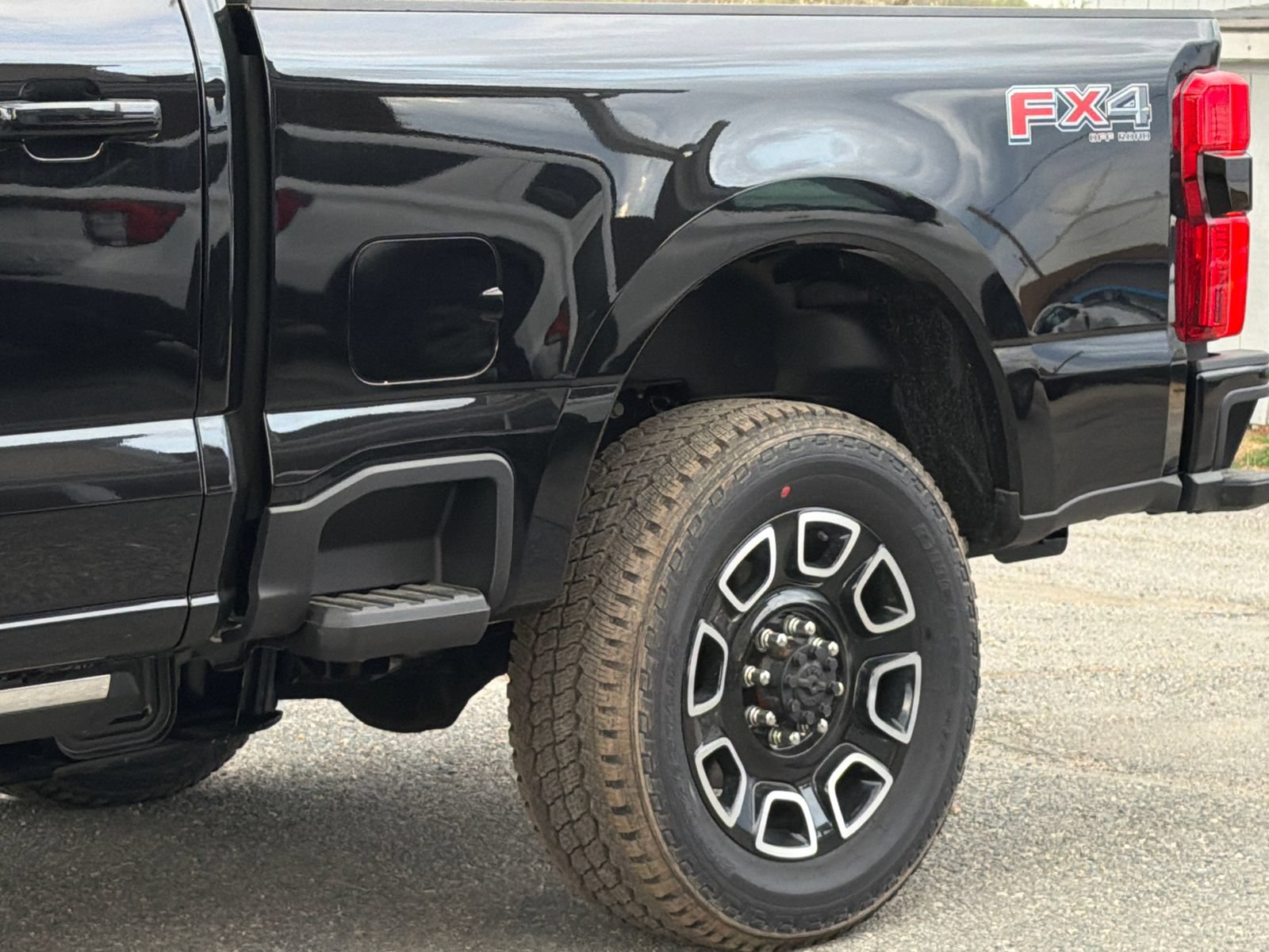 New 2026 Ford F350 Platinum AWD/4WD image 5