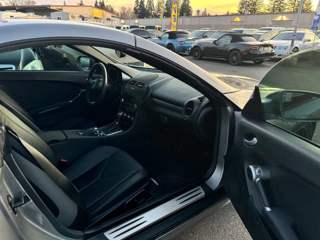 Used 2009 Mercedes-Benz SLK 300 image 20