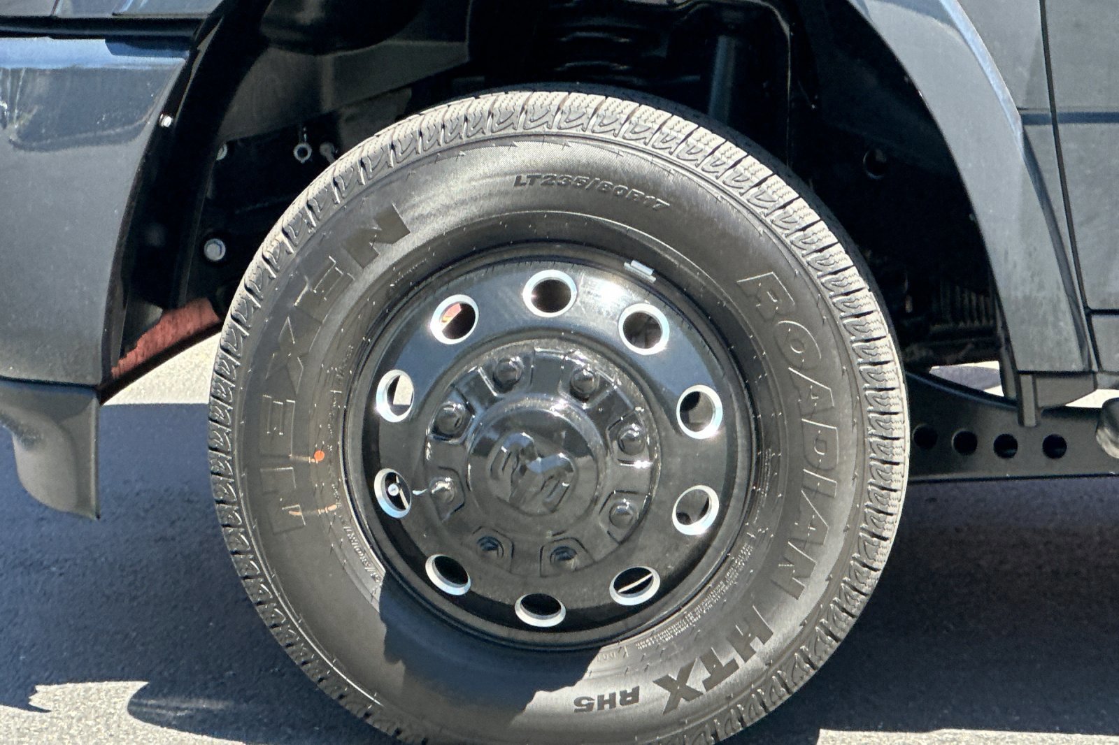 New 2025 RAM 3500 Limited image 25