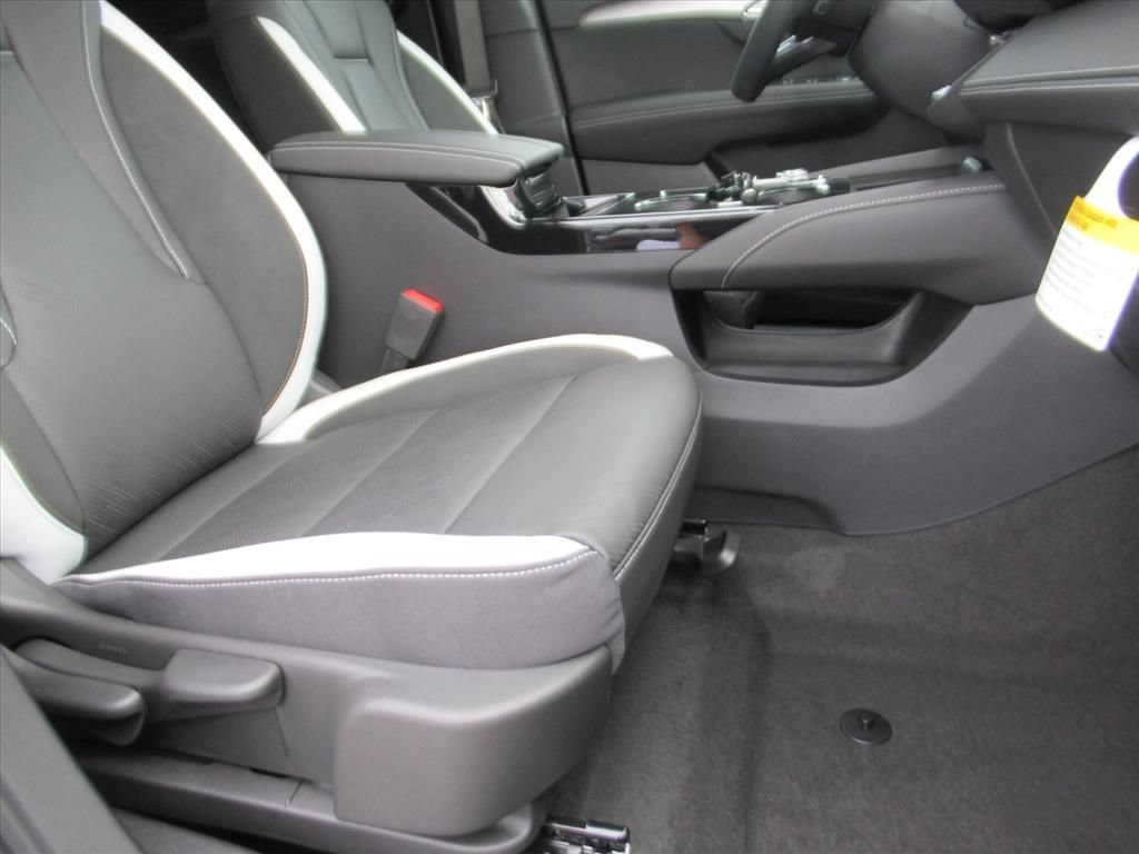 New 2026 Buick Envision Sport Touring AWD/4WD image 10