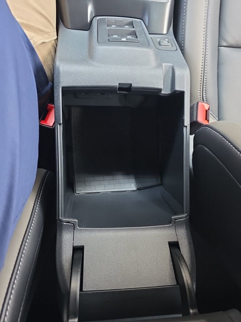 New 2026 Ford Bronco Outer Banks w/ Sasquatch Package image 25