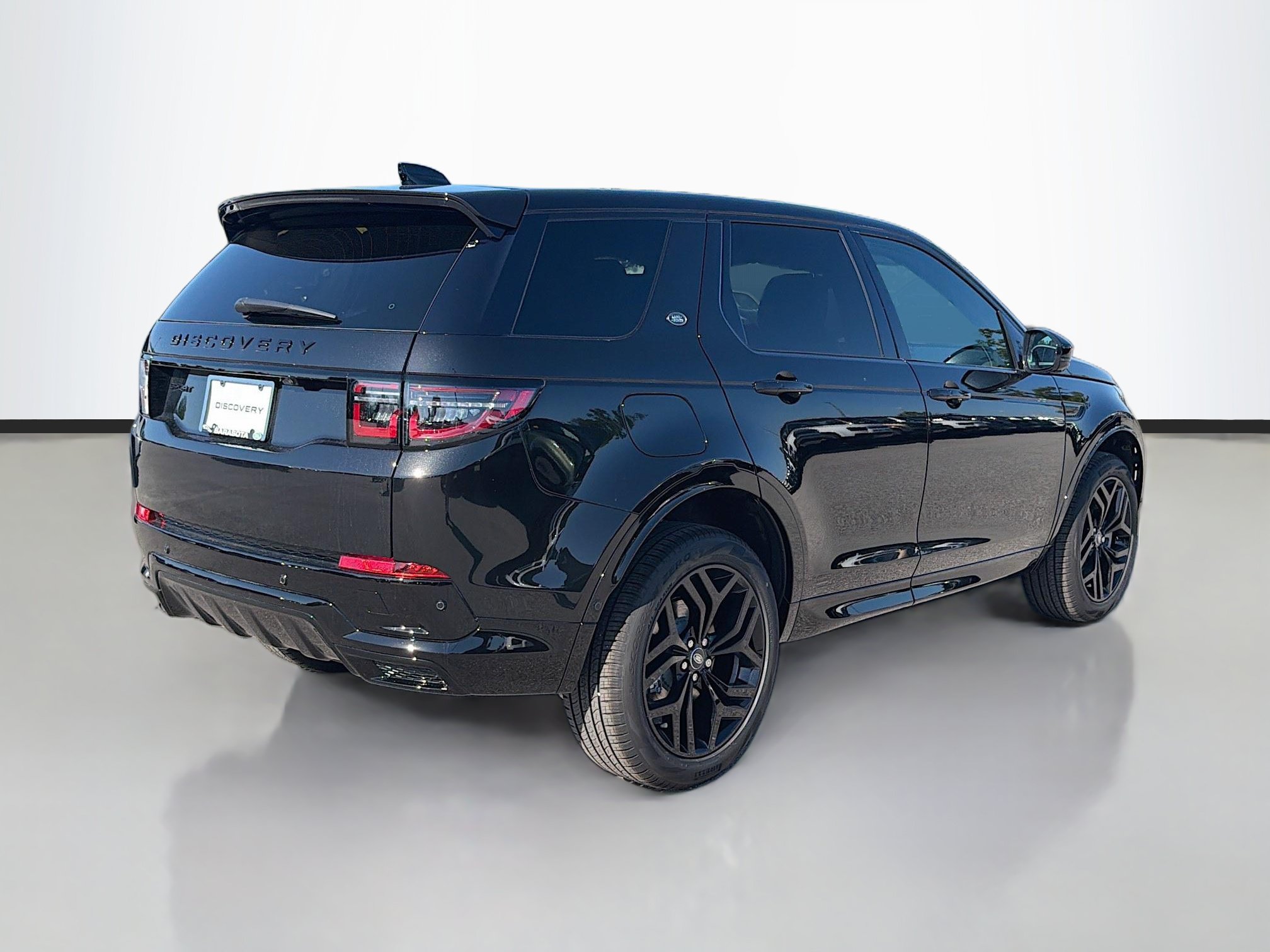 New 2026 Land Rover Discovery Sport Landmark AWD/4WD image 5