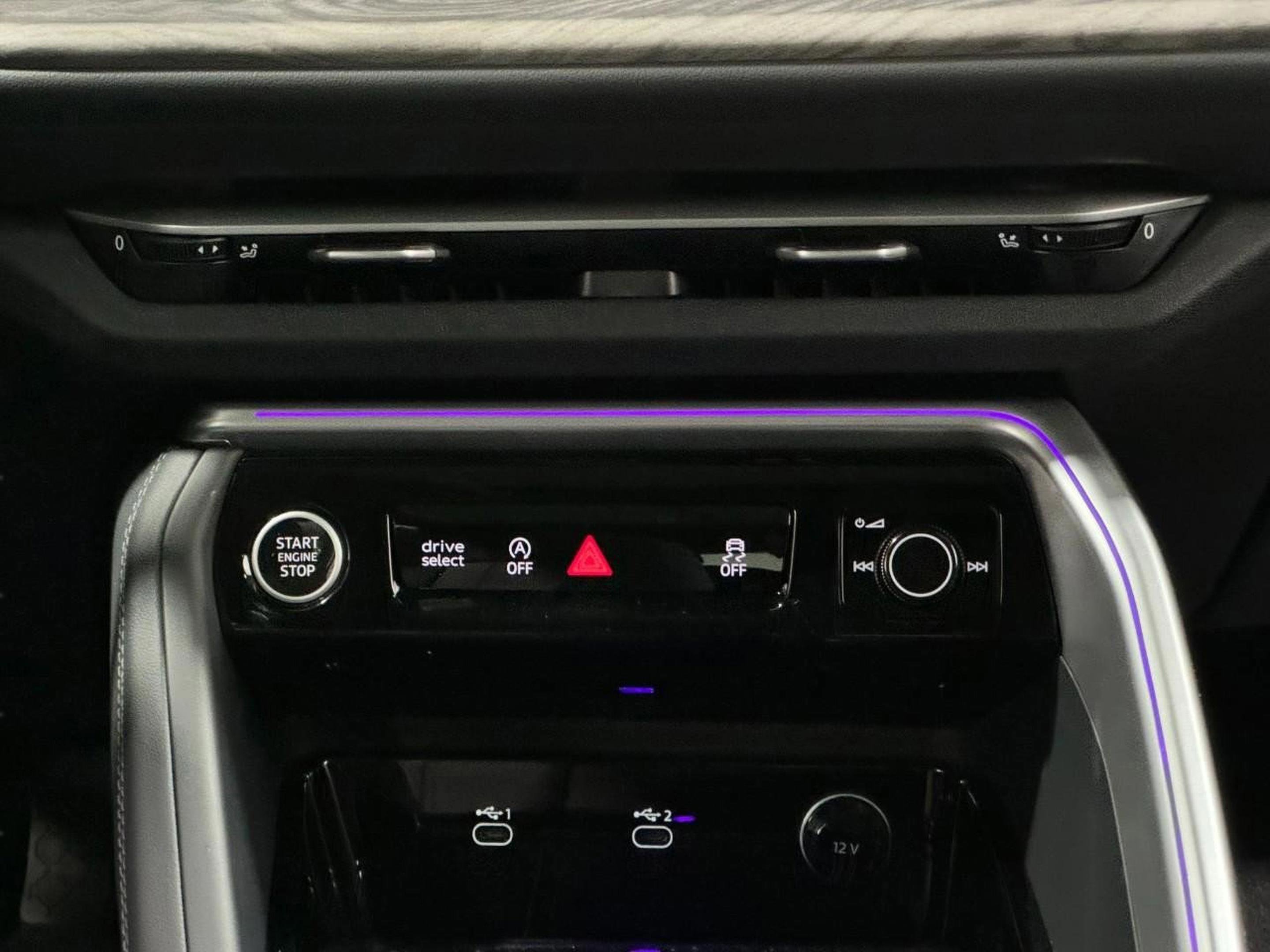 New 2025 Audi Q5 Premium image 15