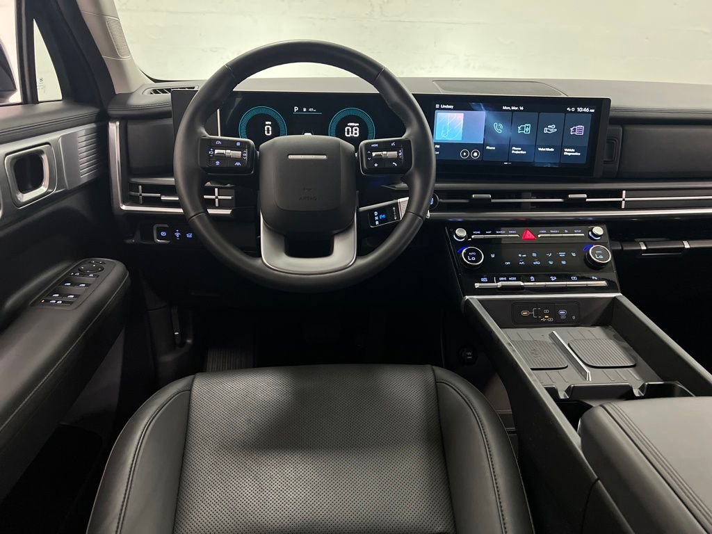 Used 2025 Hyundai Santa Fe SEL image 14