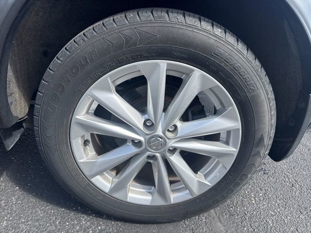 Used 2018 Nissan Rogue Sport SV AWD/4WD image 27