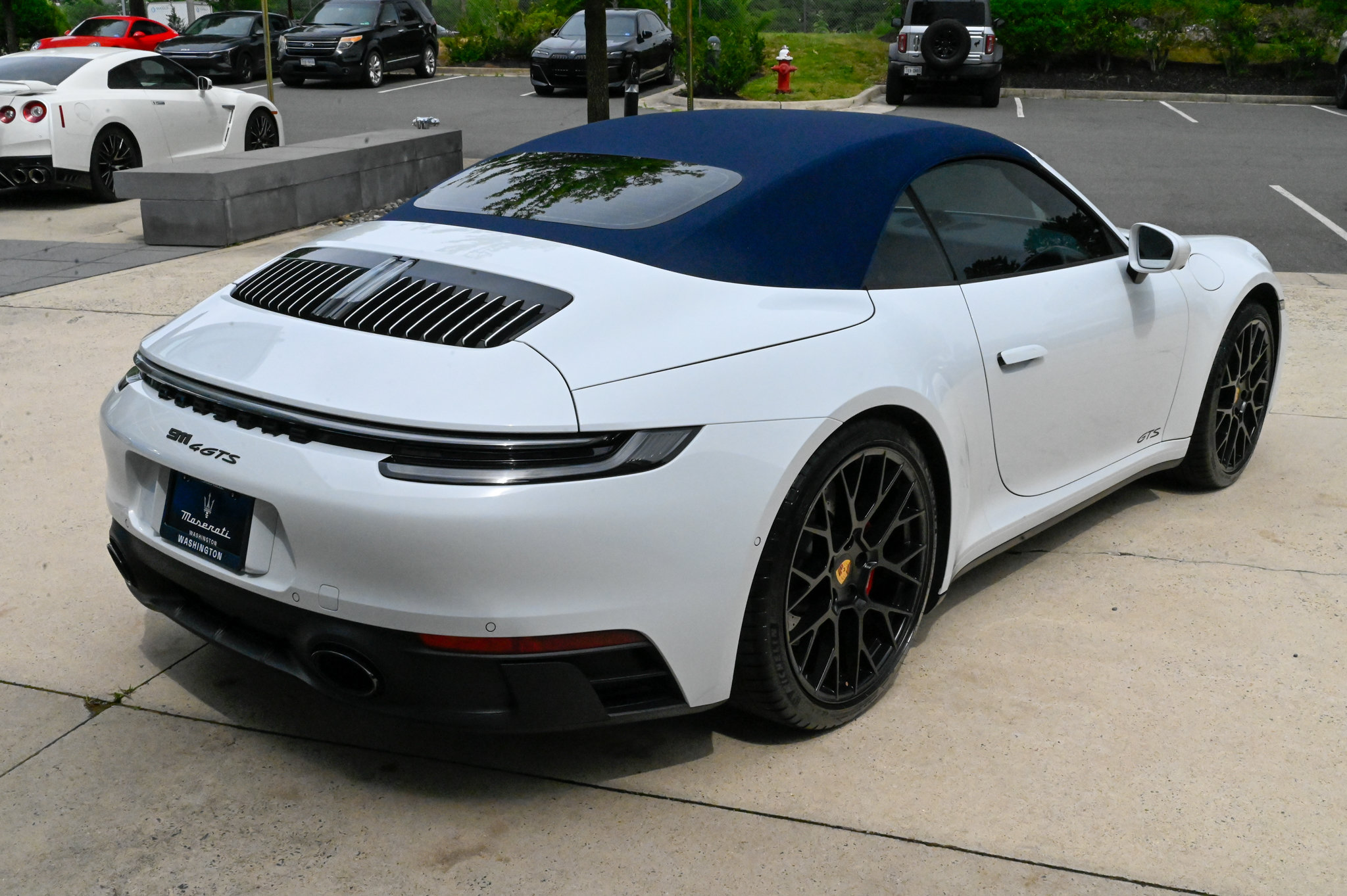 Used 2023 Porsche 911 Carrera 4 GTS AWD/4WD image 5