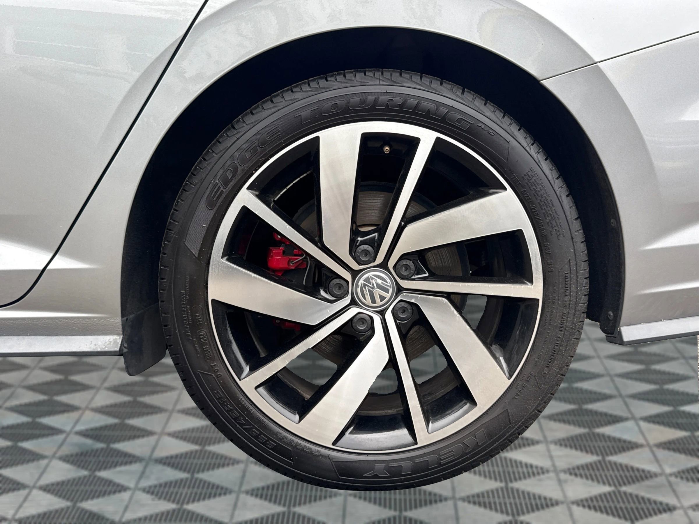 Used 2021 Volkswagen Jetta GLI Autobahn FWD image 23