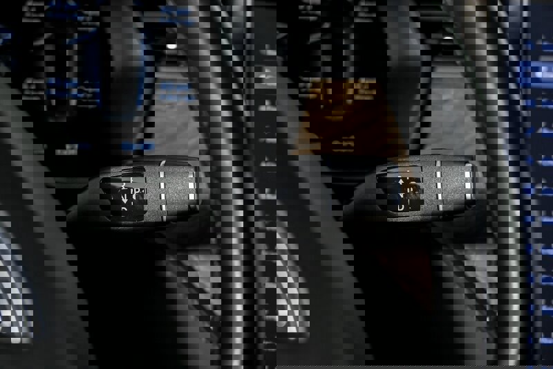 Used 2020 Tesla Model X image 28