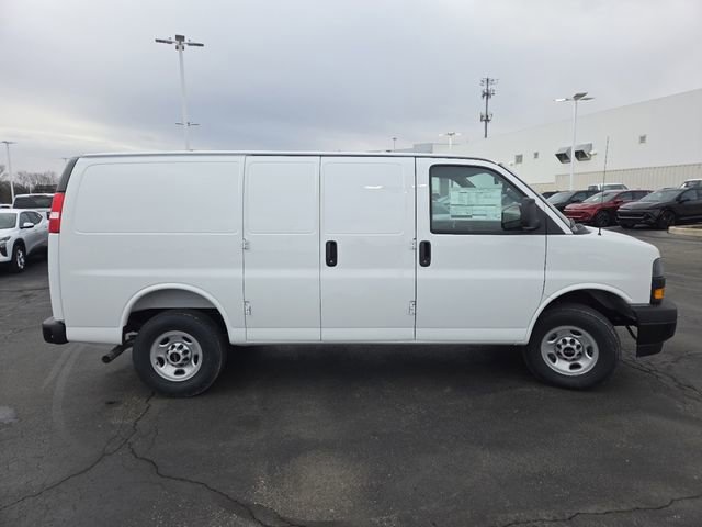 New 2026 GMC Savana 2500 Work Van w/ Enhanced Convenience Package image 13