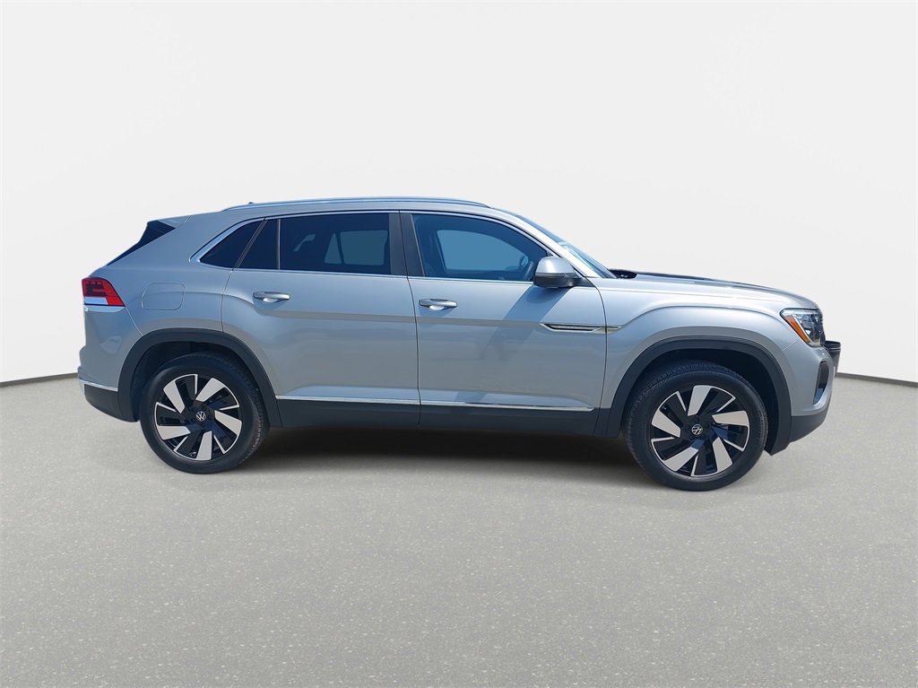 New 2025 Volkswagen Atlas Cross Sport SEL image 4