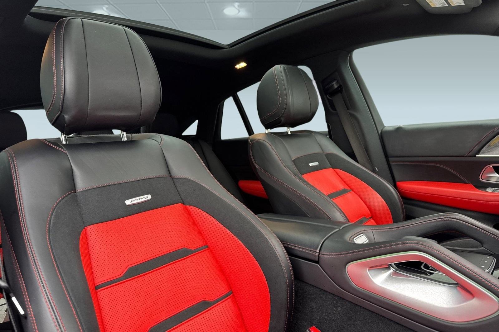 Used 2023 Mercedes-Benz GLE 53 AMG 4MATIC Coupe image 32