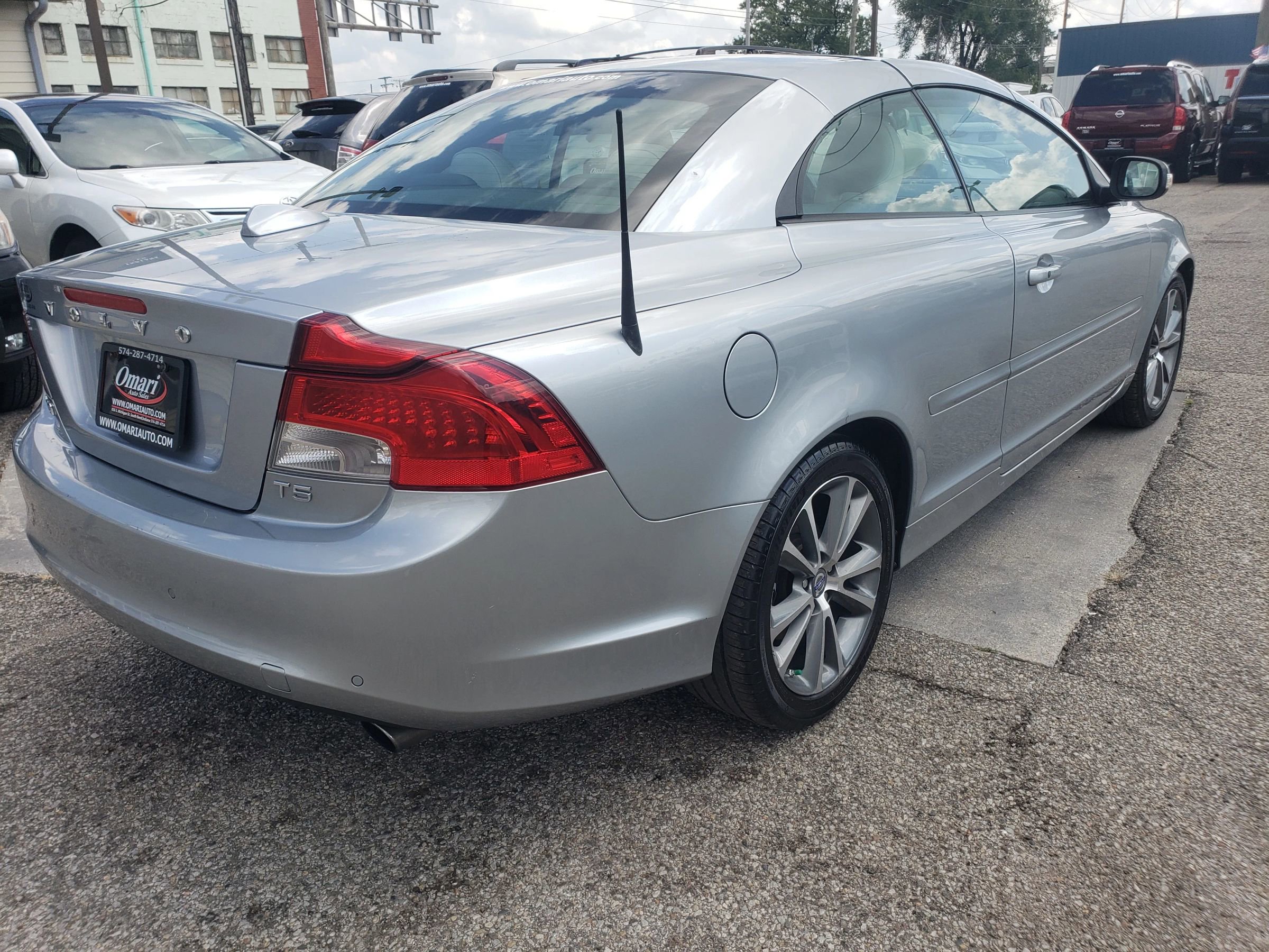 Used 2013 Volvo C70 T5 image 8