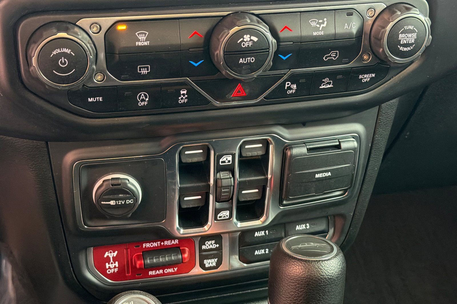 Used 2020 Jeep Gladiator Rubicon image 28