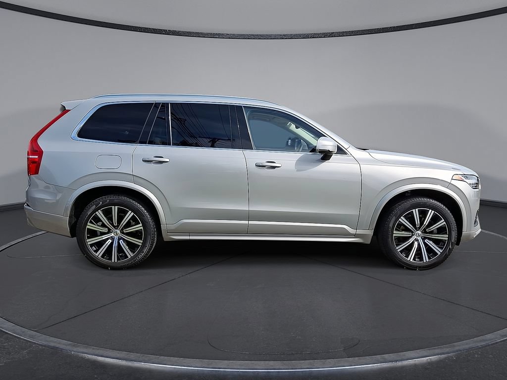 Used 2023 Volvo XC90 B5 Core w/ Protection Package Premier AWD/4WD image 9