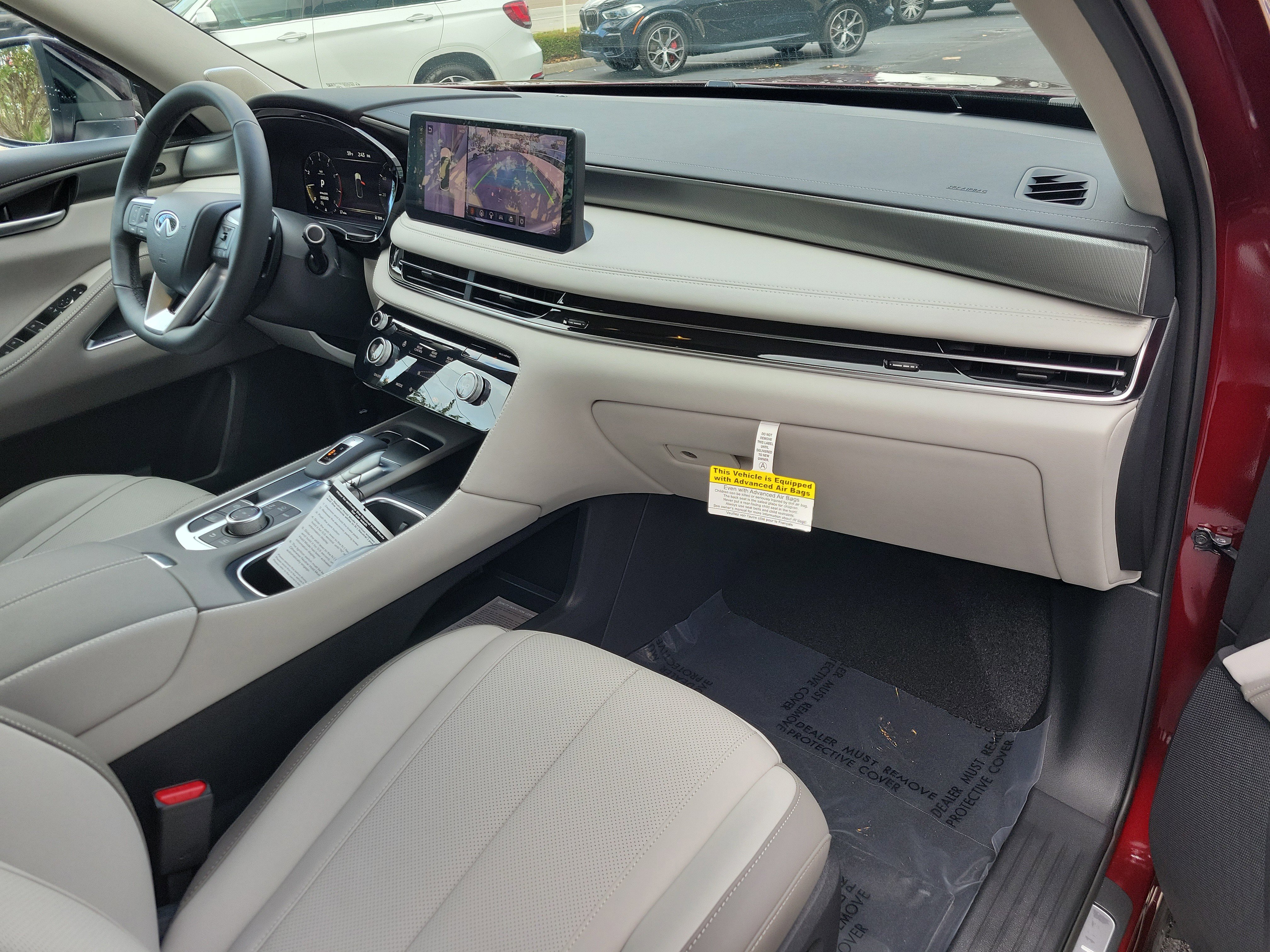 New 2026 INFINITI QX60 Luxe w/ Family Package image 11