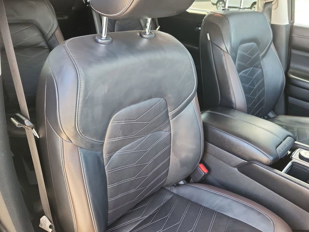 Used 2022 Nissan Pathfinder Platinum w/ Lighting Package (N93) image 19