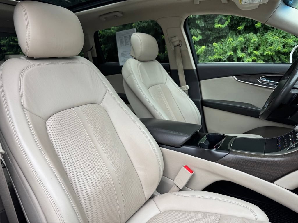Used 2019 Lincoln Nautilus Reserve AWD/4WD image 11