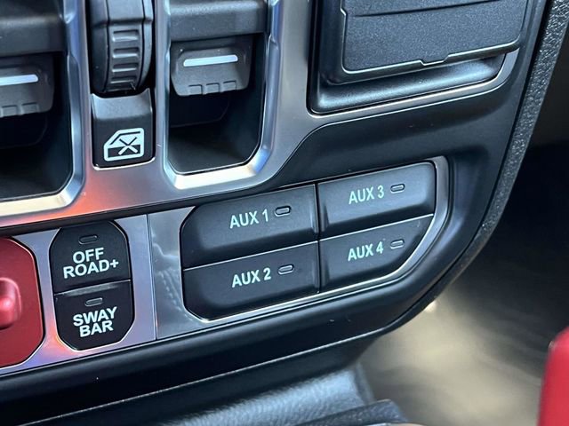 New 2026 Jeep Wrangler Rubicon w/ Xtreme 35 Tire Package image 24