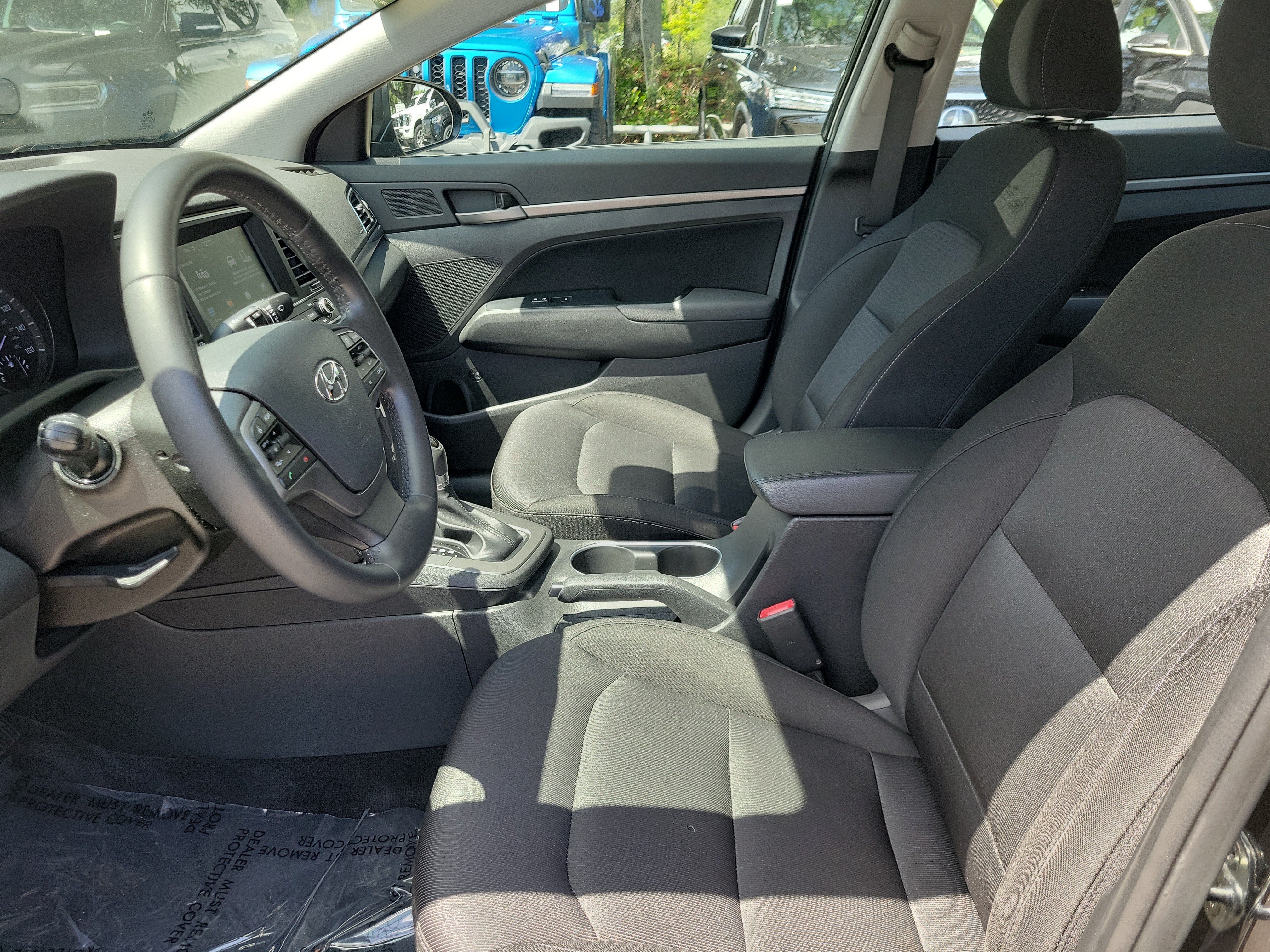 Used 2017 Hyundai Elantra Value Edition FWD image 11