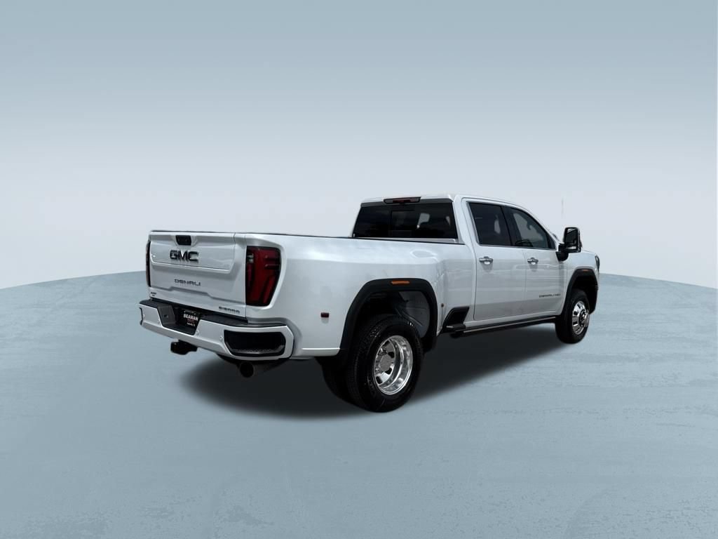 New 2026 GMC Sierra 3500 Denali Ultimate AWD/4WD image 9