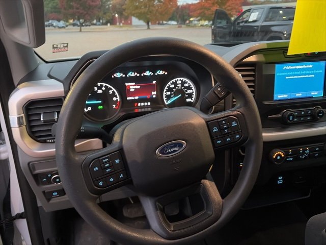 Used 2021 Ford F150 XLT image 12