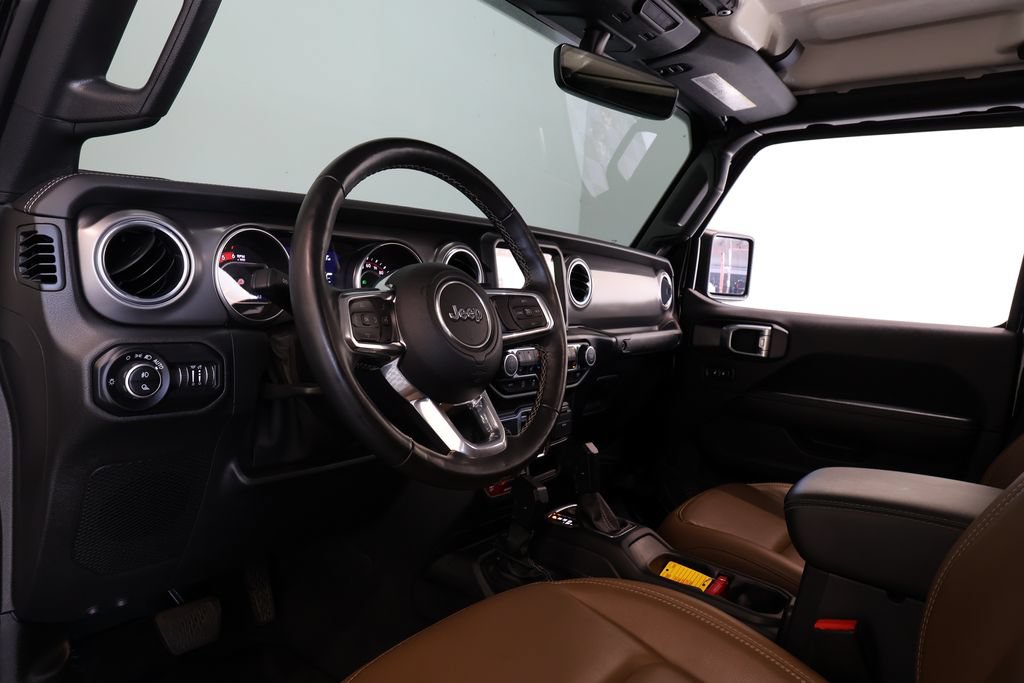 Used 2021 Jeep Gladiator Rubicon AWD/4WD image 26