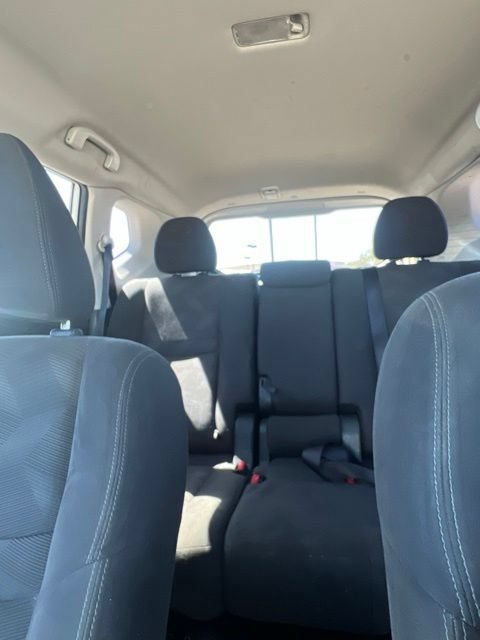 Used 2016 Nissan Rogue S AWD/4WD image 19