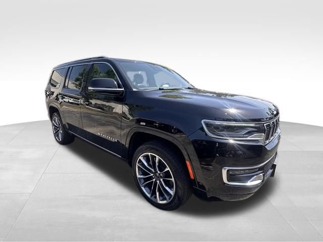 Used 2025 Jeep Wagoneer Series III w/ Premium Group I AWD/4WD image 9
