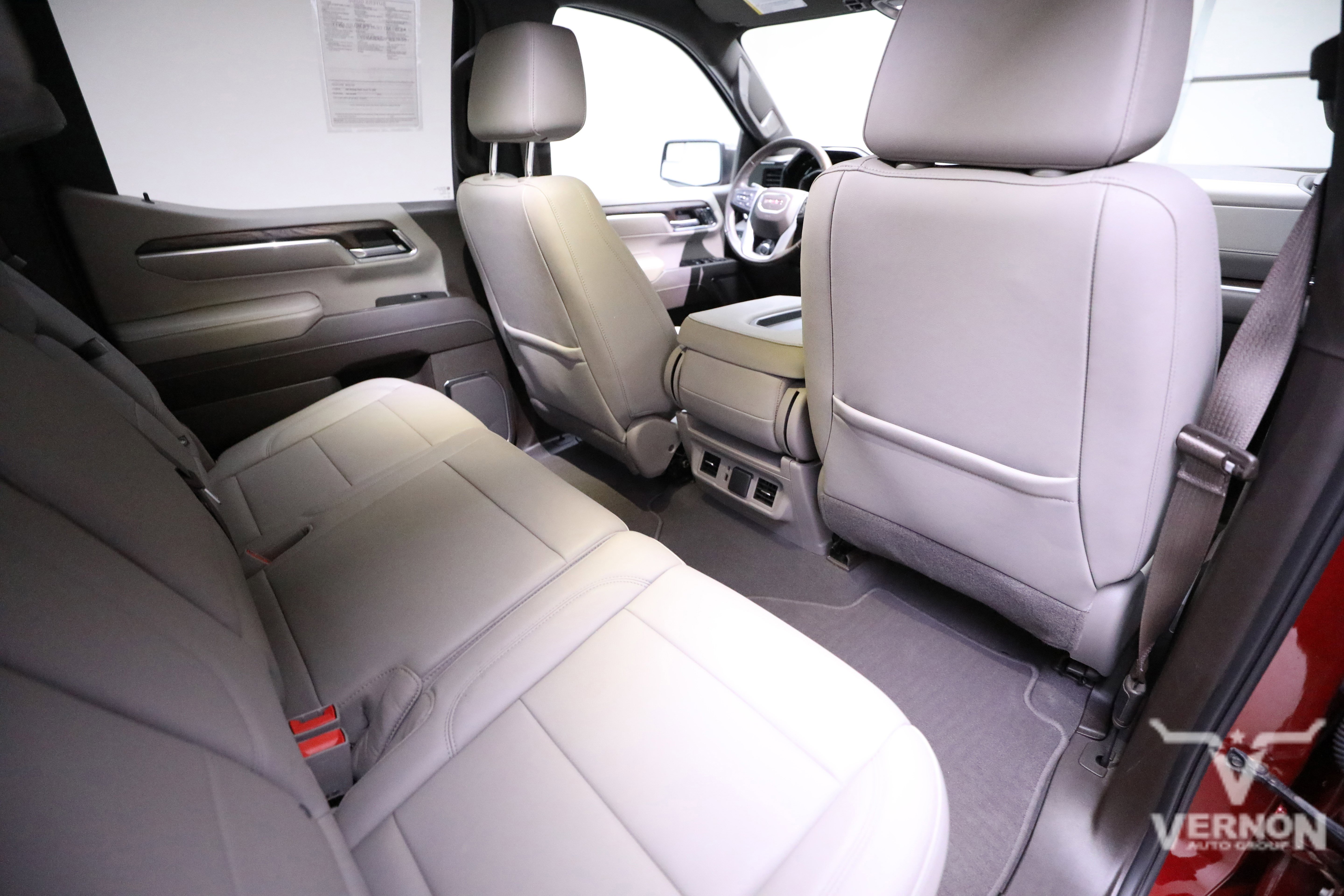 Used 2022 GMC Sierra 1500 SLT w/ X31 Off-Road Package image 13