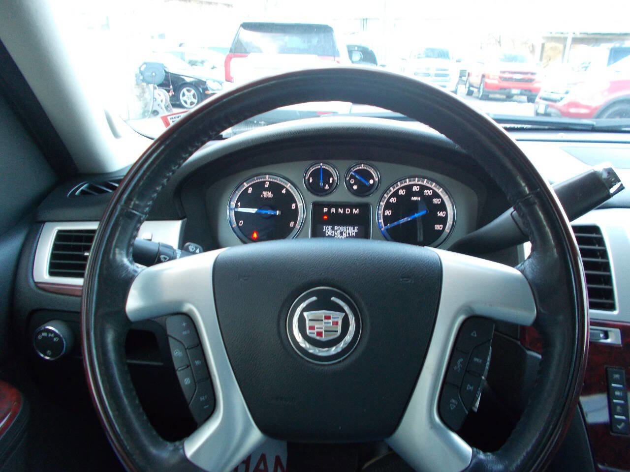 Used 2013 Cadillac Escalade EXT Luxury image 11