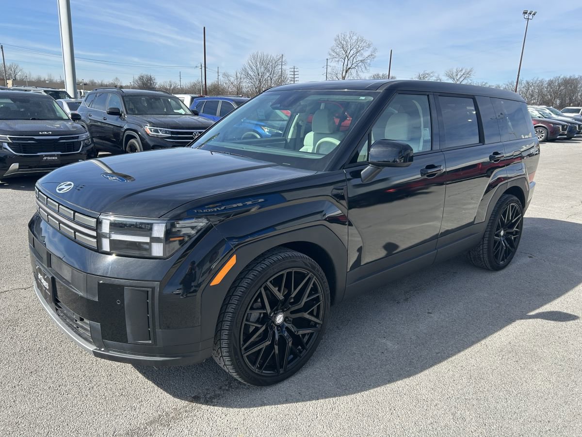 Used 2024 Hyundai Santa Fe SE