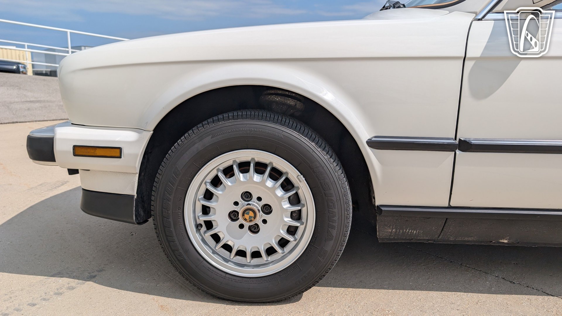 Used 1987 BMW 325i Convertible RWD image 27